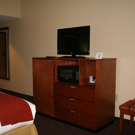 Holiday Inn Express And Suites Greenville Exterior foto